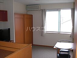 レオパレス辰＆圭 105 1階1Kのリビング/ダイニング