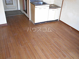 コスモプラザコマツ 302 3階ワンルームのリビング/ダイニング