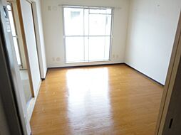 メゾン・ド・シプレ 202 2階2DKのリビング/ダイニング