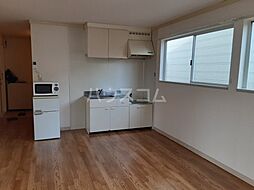 倉賀野レジデンス 201 2階2LDKのリビング/ダイニング