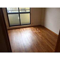 ファセル　デェ　オデファ 203 2階1Kのリビング/ダイニング