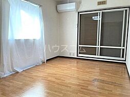 プルミエ 201 2階ワンルームのリビング/ダイニング