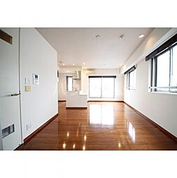 東京メトロ千代田線 代々木公園駅 徒歩2分の賃貸マンション 7階1LDKのリビング/ダイニング