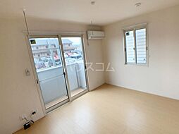 ニシガハラハウス 105 1階1Kのリビング/ダイニング