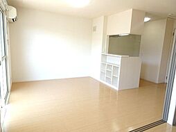 バローネ・イースト 2階1LDKのリビング/ダイニング