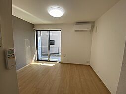 クリストール 102 1階1Kのリビング/ダイニング