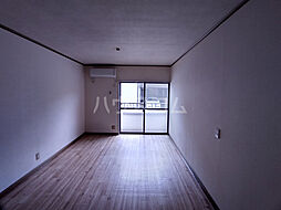 ハイツリバーイースト 202 2階ワンルームのリビング/ダイニング