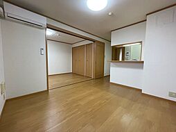 豊橋鉄道東田本線 運動公園前駅 徒歩20分の賃貸マンション 3階2LDKのリビング/ダイニング