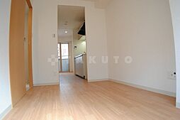 ミックコート東三国 402