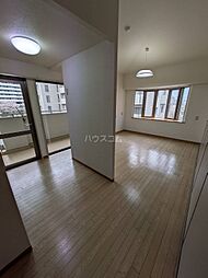 北大阪急行電鉄 桃山台駅 徒歩10分の賃貸マンション 4階2LDKのリビング/ダイニング