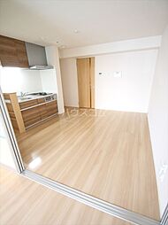 白井ハイツ 1階1LDKのリビング/ダイニング