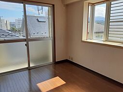 メゾンＭ．Ｋ 302 3階2LDKのリビング/ダイニング