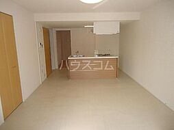 ユニヴァリィ　グレイス佐和 1階1LDKのリビング/ダイニング