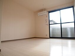 パークアベニューウエスト　Ｄ 1階3DKのリビング/ダイニング