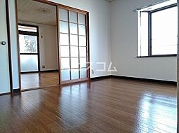 ムーニーコーノス 203 2階2DKのリビング/ダイニング