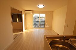 メゾン・グランシャリオ 1階2LDKのリビング/ダイニング