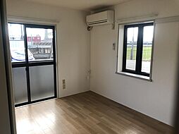 ディアスＣ C102 1階3DKのリビング/ダイニング