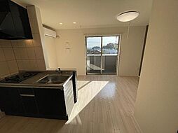 ガーデンコート（Garden　Court） 2階1LDKのリビング/ダイニング