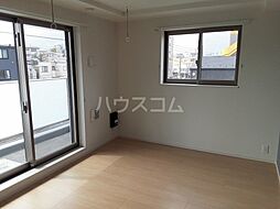 ロワモンターニュ 302 3階1Kのリビング/ダイニング