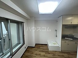 大橋スカイハイツ 801 8階ワンルームのリビング/ダイニング