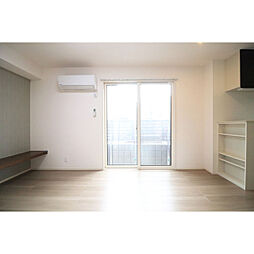 北大阪急行電鉄 桃山台駅 徒歩13分の賃貸アパート 3階1LDKのリビング/ダイニング