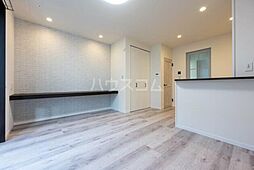 ルーエ多摩 101 1階ワンルームのリビング/ダイニング