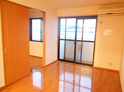 小田急小田原線 鶴川駅 徒歩12分の賃貸アパート 1階1LDKのリビング/ダイニング