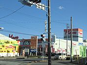 【スーパー】マム 山梨店まで1196ｍ