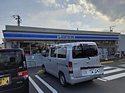 【コンビニエンスストア】ローソン 四日市赤堀一丁目店まで195ｍ
