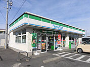 【コンビニエンスストア】ファミリーマート四日市高浜町店まで660ｍ