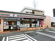 【コンビニエンスストア】セブンイレブン 草加花栗北店まで259ｍ