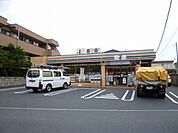 【コンビニエンスストア】セブン-イレブン東船橋4丁目店まで640ｍ