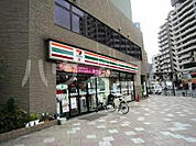 【コンビニエンスストア】セブン-イレブン西巣鴨駅前店まで751ｍ