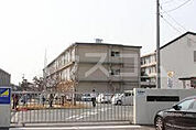 【小学校】市立和田小学校まで2054ｍ