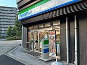 【コンビニエンスストア】ファミリーマート横浜戸部七丁目店まで361ｍ
