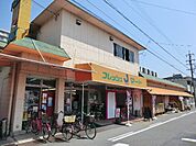 【スーパー】Ｊマートまで1258ｍ