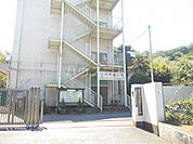 【中学校】八王子市立浅川中学校まで157ｍ