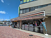 【コンビニエンスストア】セブンイレブン 立川武蔵砂川駅前店まで680ｍ