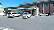 【コンビニエンスストア】ファミリーマート ひたちなか湊本町店まで343ｍ