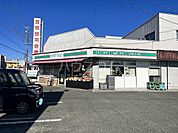 【コンビニエンスストア】ローソンストア100 豊川南大通店まで970ｍ