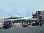 【コンビニエンスストア】セブンイレブン　半田雁宿町店まで995ｍ