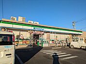 【コンビニエンスストア】ファミリーマート　扶桑中海道店まで914ｍ