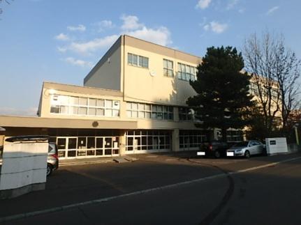 画像17:幌東中学校(中学校)まで189m