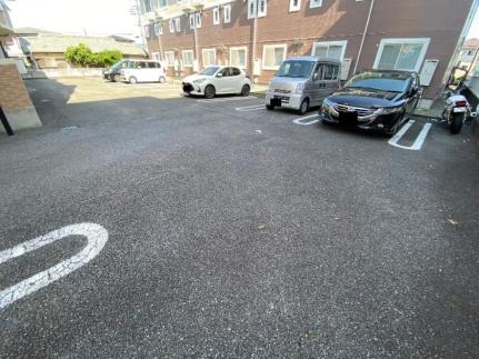 画像19:駐車場
