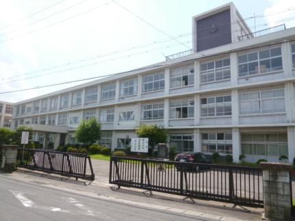 画像13:甲南高等学校(高校・高専)まで691m