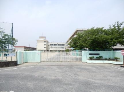 画像15:芳泉小学校(小学校)まで1400m