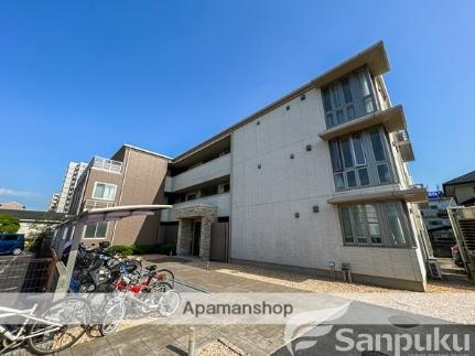 レジュ　ノワール 202 ｜ 愛媛県松山市朝生田町１丁目（賃貸マンション2LDK・2階・57.33㎡） その1