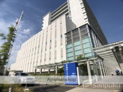 画像16:愛媛県立中央病院(病院)まで520m